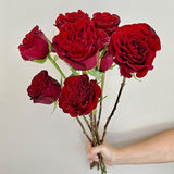 Load image into Gallery viewer, ROSE HEART RED ROSES 50CM - bloombybunches